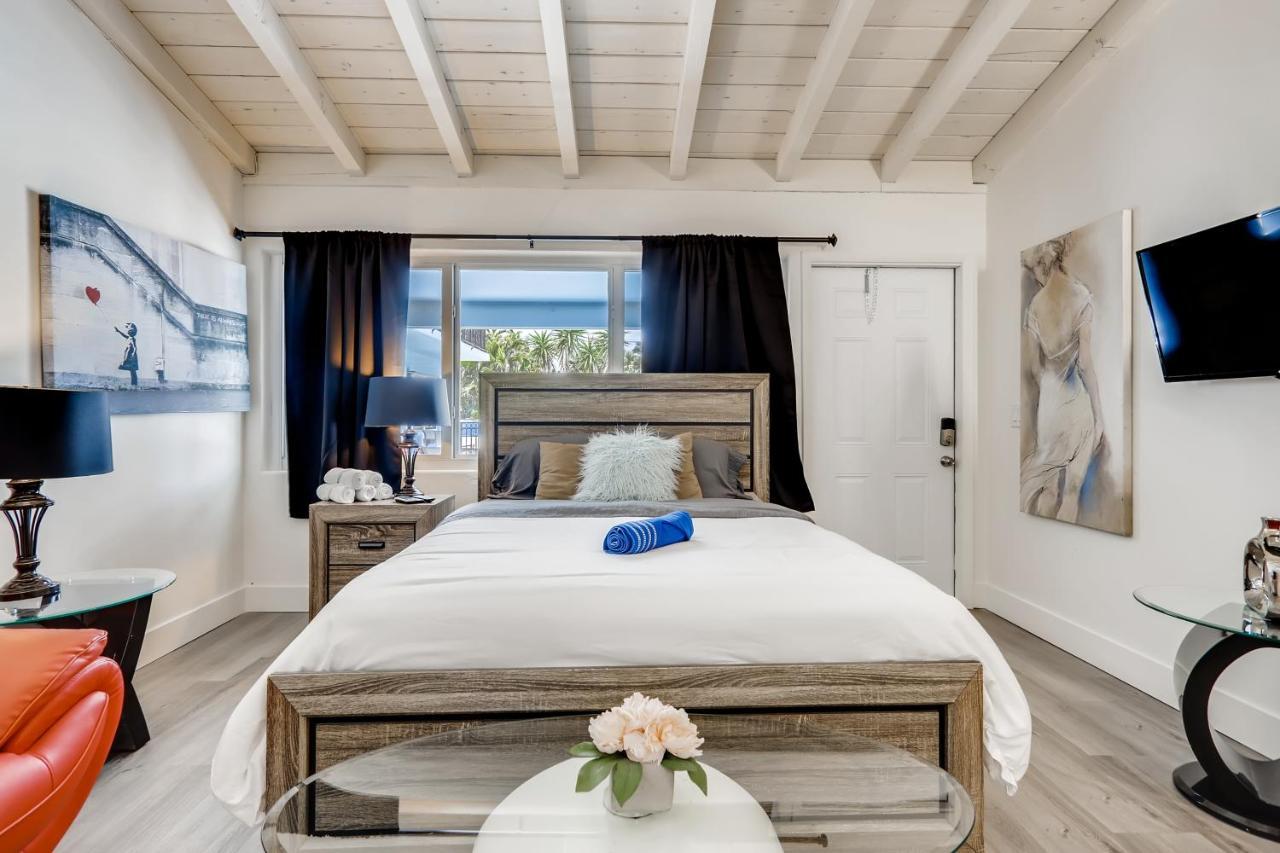 Coral Sands Boutique Lux Studio Уест Палм Бийч Екстериор снимка