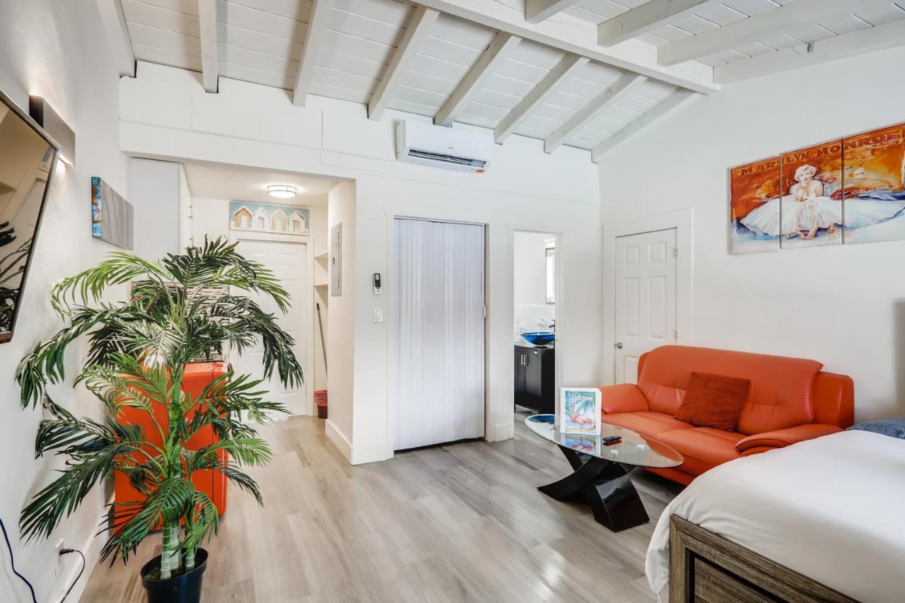 Coral Sands Boutique Lux Studio Уест Палм Бийч Екстериор снимка