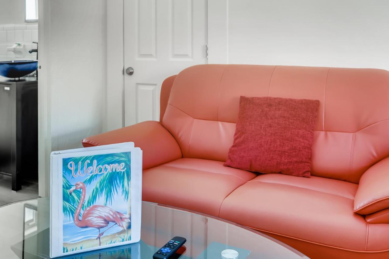 Coral Sands Boutique Lux Studio Уест Палм Бийч Екстериор снимка